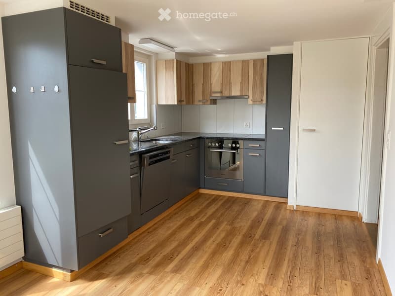 4.5 Zimmer Wohnung im Altbau mit Charm, Terrasse und Halbstöcken. (4)