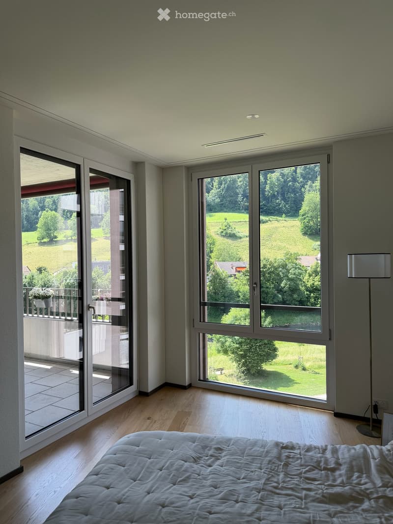 Modern 3.5-Room Apartment in Zürich (3)
