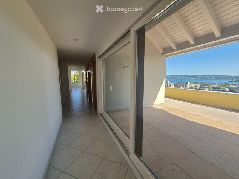 Exklusive Attika-Maisonettewohnung mit traumhaftem Seeblick (10)