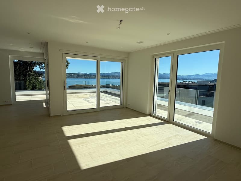 Exklusive 3.5-Zimmer-Wohnung mit atemberaubender Seesicht in Richterswil (2)