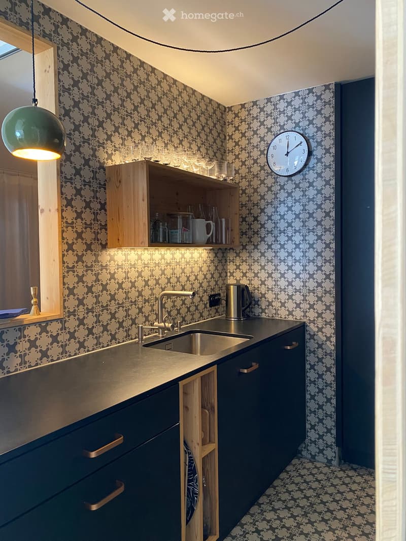 {"type": "Kitchen", "objects": ["sink", "faucet", "cabinet", "clock", "cupboard", "cup", "bottle", "cupboard", "faucet", "cupboard", "cupboard", "cupboard", "cupboard", "cupboard", "cupboard", "cupboard", "cupboard", "cupboard", "cupboard", "cupboard", "c