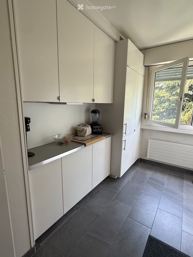 Appartement lumineux de 3 pièces avec balcon à Thônex (3)