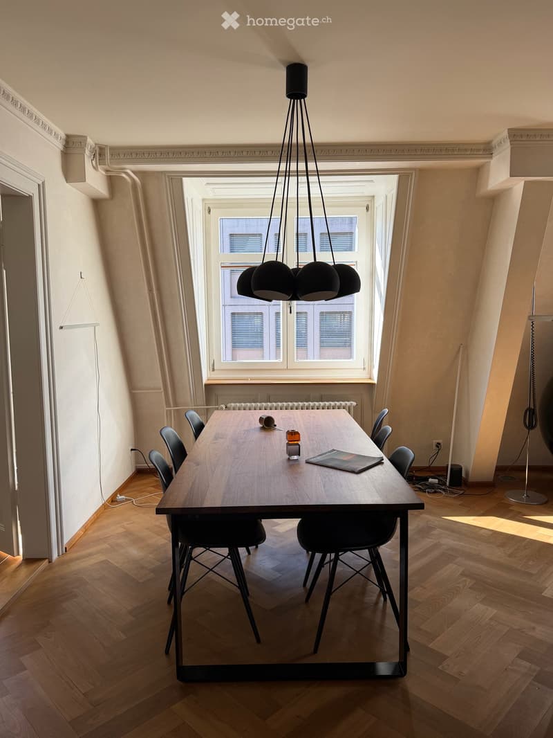Moderne 3.5-Zimmer-Wohnung an der Hafnerstrasse in Zürich (2)