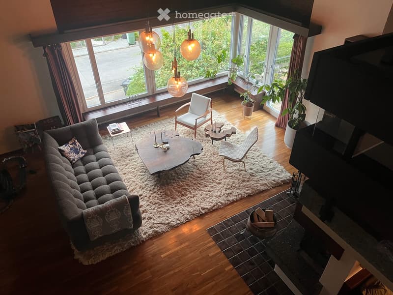 Nachmieter gesucht: 5.5-Zimmer-Architektenhaus mit Panorama-Seesicht, Badesteg und Südterrasse (2)