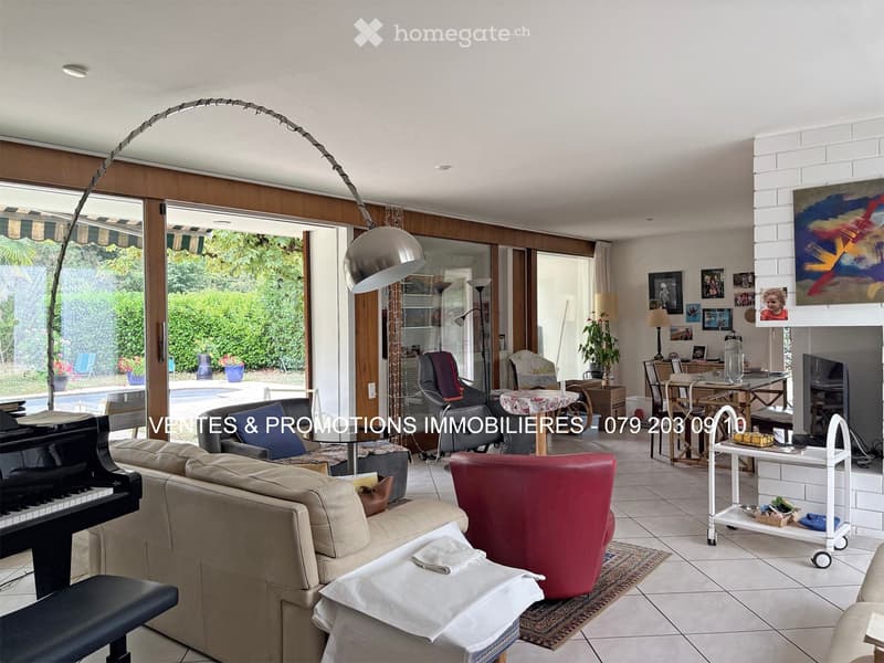 {"type": "Furnished Room", "objects": ["sofa", "stool", "chair", "table", "stool", "stool", "stool", "stool", "stool", "stool", "stool", "stool", "stool", "stool", "stool", "stool", "stool", "stool", "stool", "stool", "stool", "stool", "stool", "stool", "
