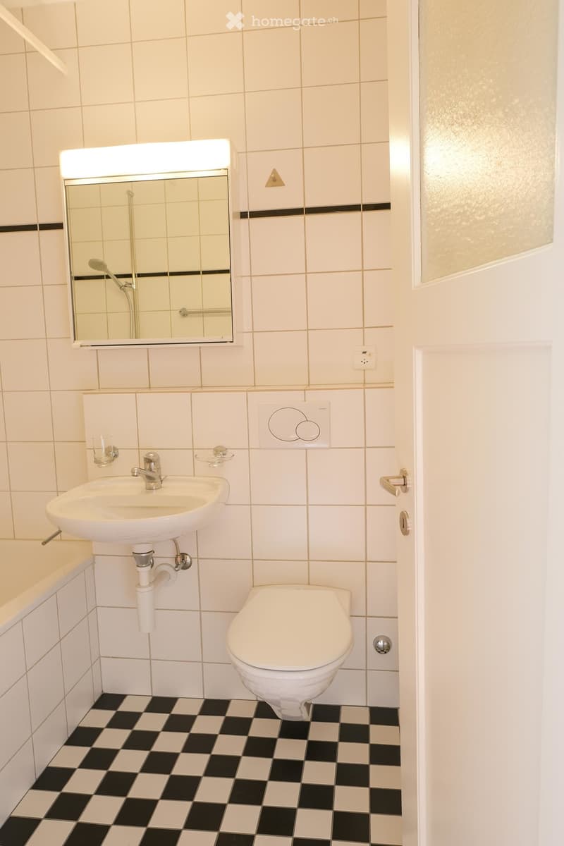 Schöne 2-Zimmerwohnung im 3. Obergeschoss (6)