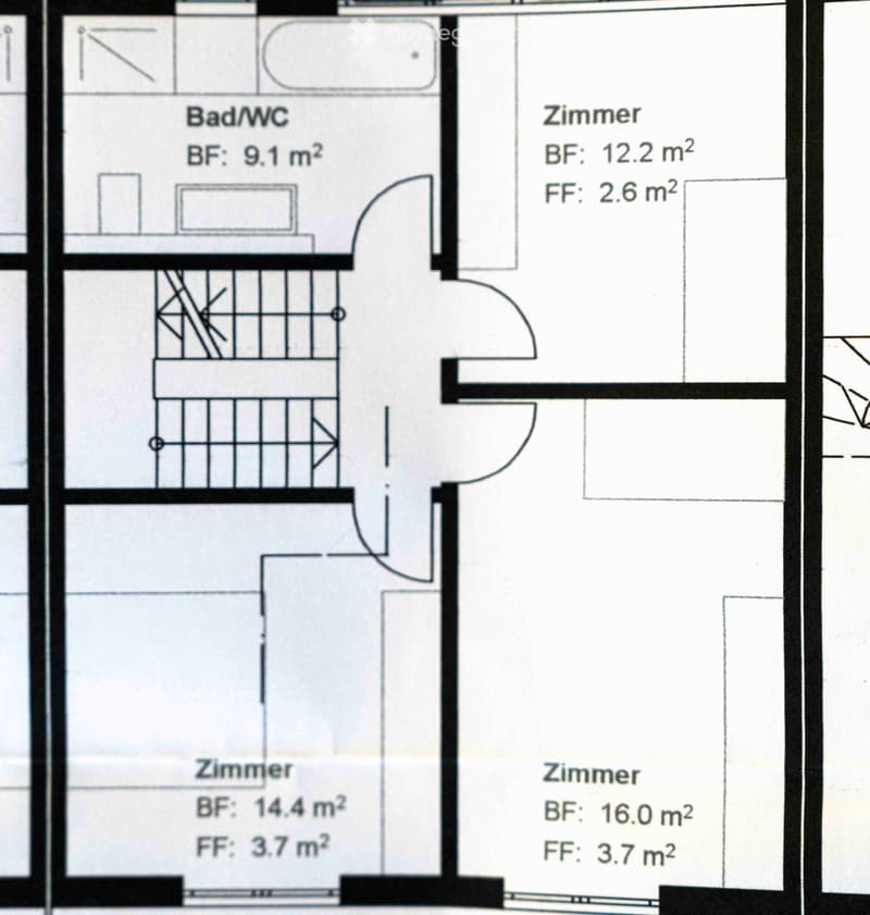 Floor plan showing a bathroom/WC, and three bedrooms with specified base floor (BF) and free floor (FF) areas.
