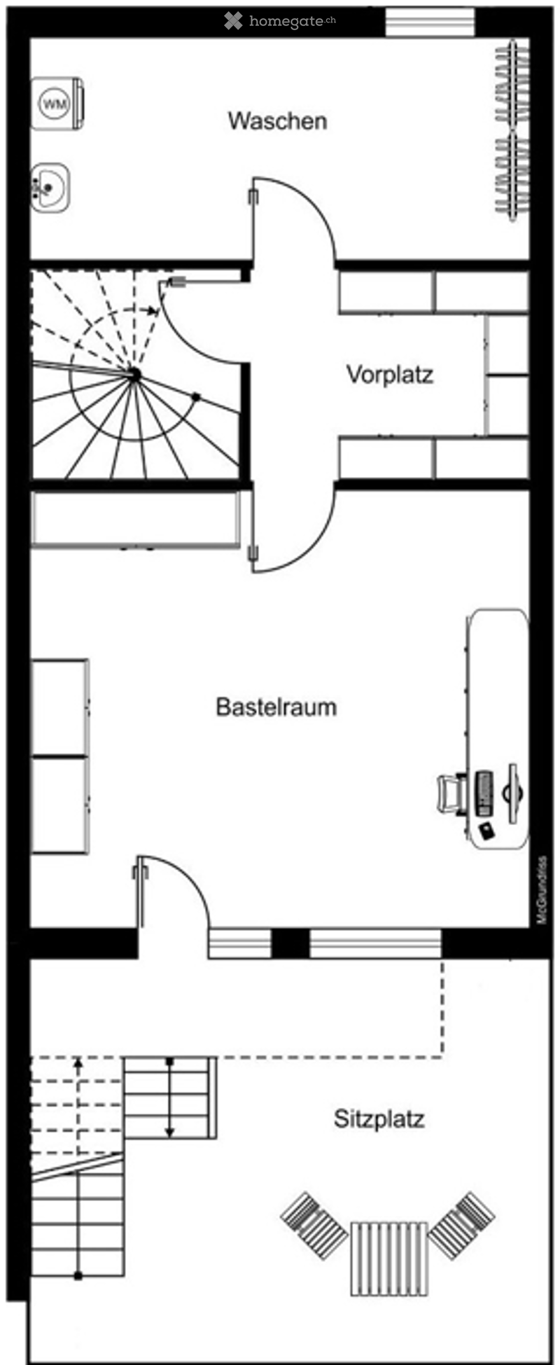Floor plan showing a basement level with a washing area, entrance area, storage room, and seating area.