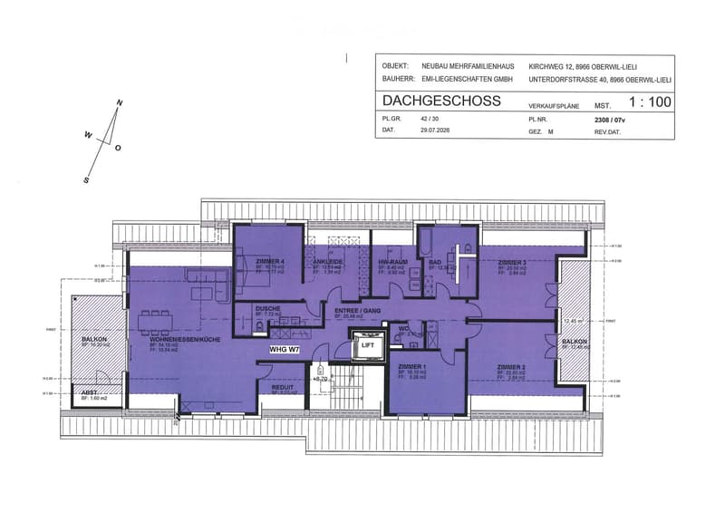 Floor plan of a multi-family house roof floor showing four bedrooms, a living/dining kitchen, a bathroom, a WC, a hallway, and two balconies.