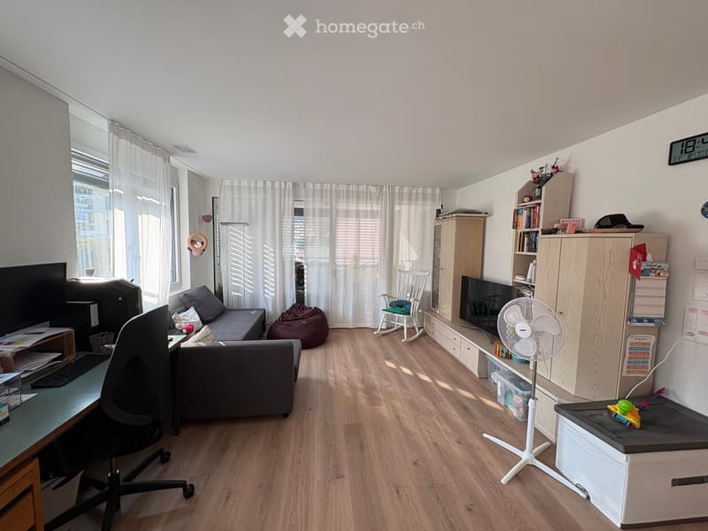{"type": "Furnished Room", "objects": ["sofa", "chair", "fan", "table", "chair", "screen", "curtain", "rocking chair", "cupboard", "chair", "screen", "cupboard", "cupboard", "cupboard", "cupboard", "cupboard", "cupboard", "cupboard", "cupboard", "cupboard