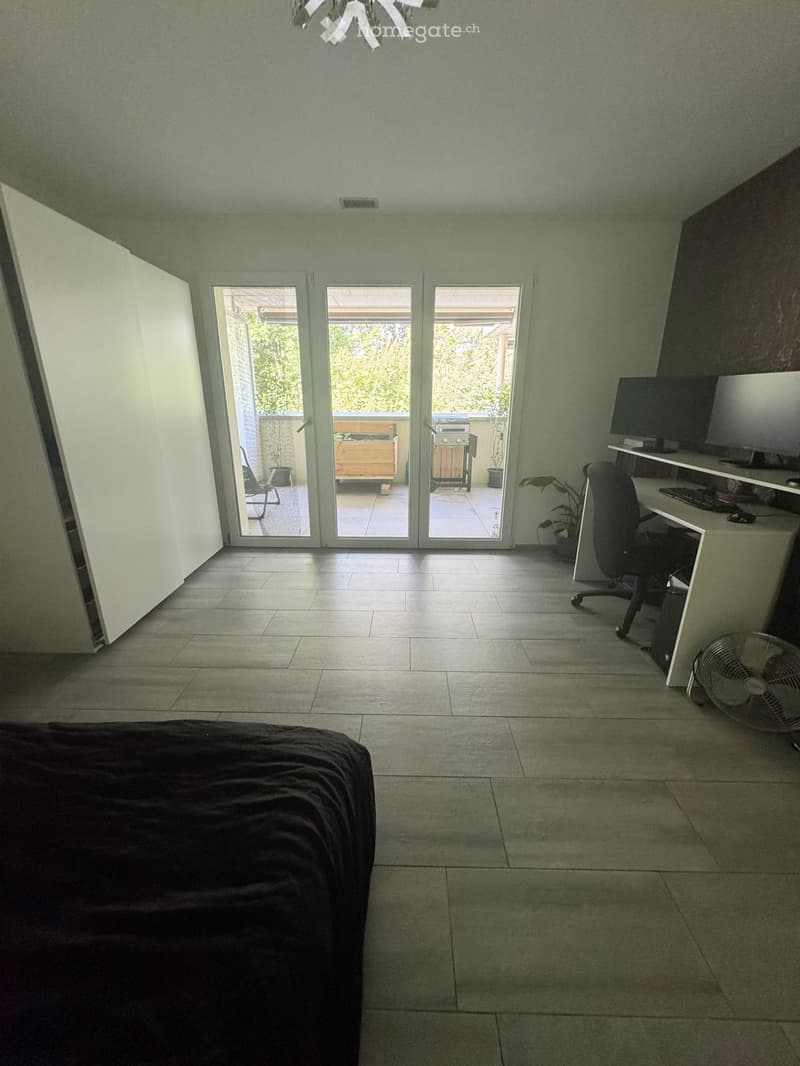 Möblierte 2.5-Zimmer-Wohnung in Opfikon für ein Jahr (3)