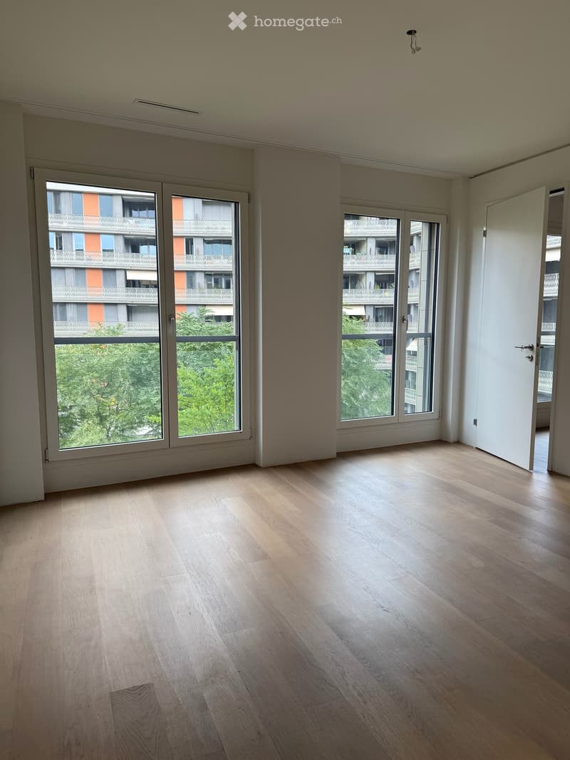 Moderne 4.5-Zimmer-Wohnung im Eigentumsstandard in Zürich West (3)