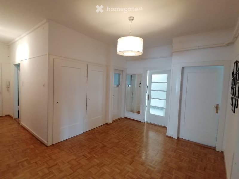 Helle und grosszügige 4,5-Zimmer Wohnung im Neubad, nähe Neuweilerplatz 140 m2 (5)