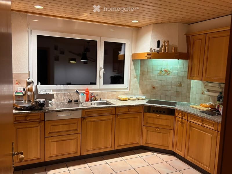 {"type": "Kitchen", "objects": ["sink", "faucet", "oven", "dishwasher", "cutting board", "bottle", "cup", "fridge", "oven", "fridge", "oven", "oven", "oven", "oven", "oven", "oven", "oven", "oven", "oven", "oven", "oven", "oven", "oven", "oven", "oven", "