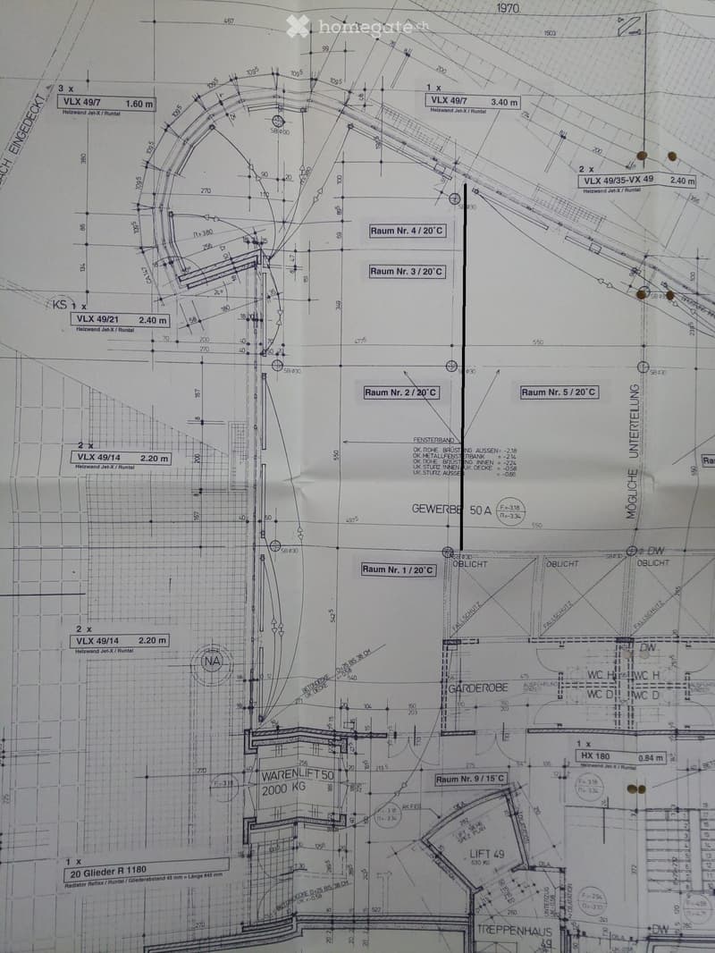 Technical floor plan showing multiple rooms labeled with numbers and temperature specifications, including a warehouse area, stairwell, and various structural elements.
