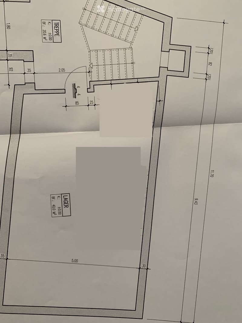 Floor plan showing two rooms labeled "TREPPE" (staircase) and "LAGER" (storage). Dimensions and measurements are indicated throughout the layout.