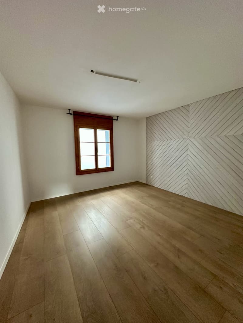 Charmante 3.5-Zimmer-Altbauwohnung im historischen Maienfeld (7)