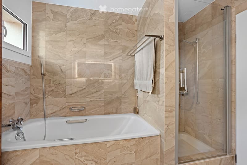 Bad / Dusche