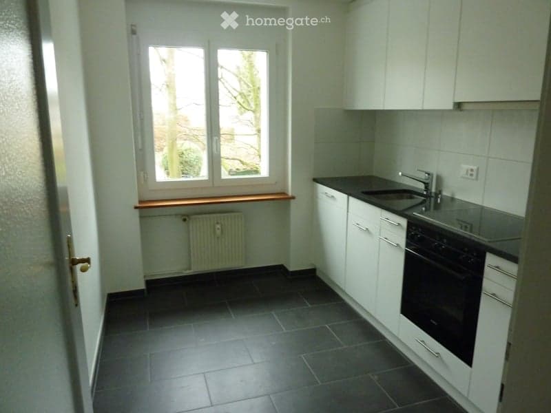 3-5-Zimmer-Wohnung an zentraler Lage in Reinach zu vermieten (13)