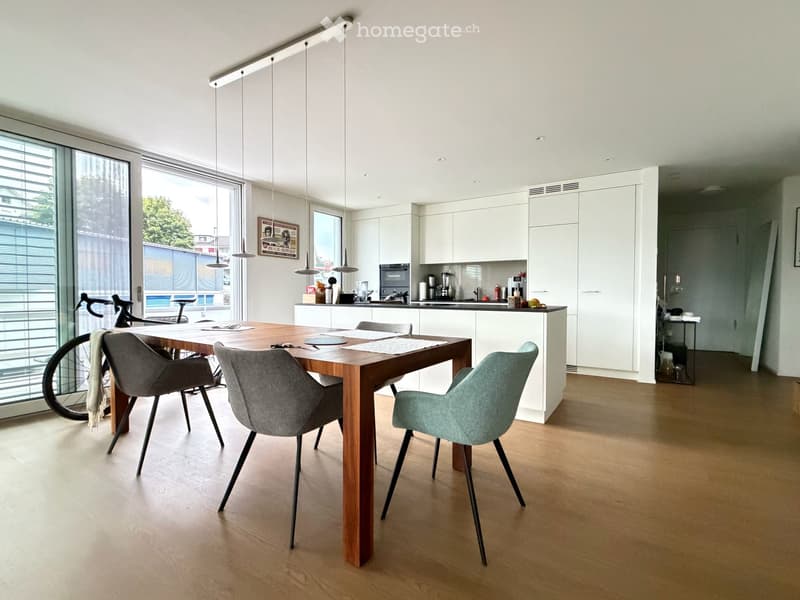 Nachmieter gesucht für helle 5.5 Zimmer Attika Wohnung mit unverbaubarer Aussicht in Dietwil (4)