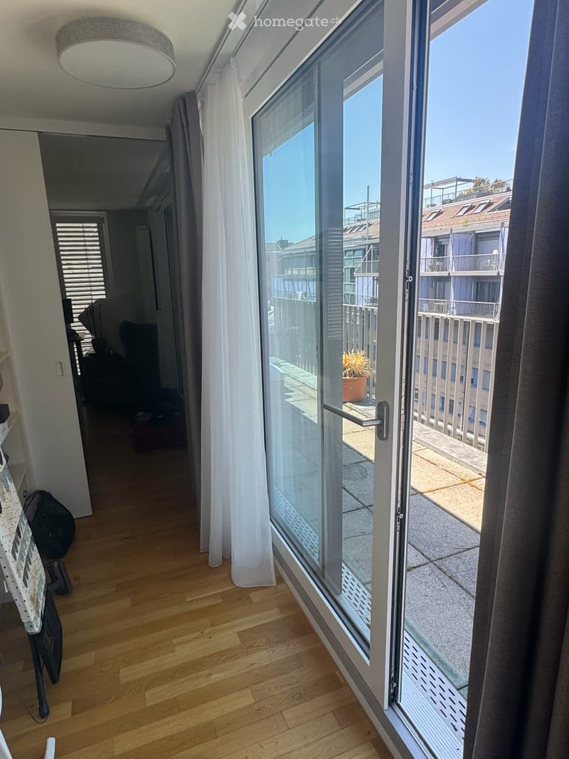 Bright 3.5-Room Apartment with Terrace in Prime Zürich 8008 Location (12)