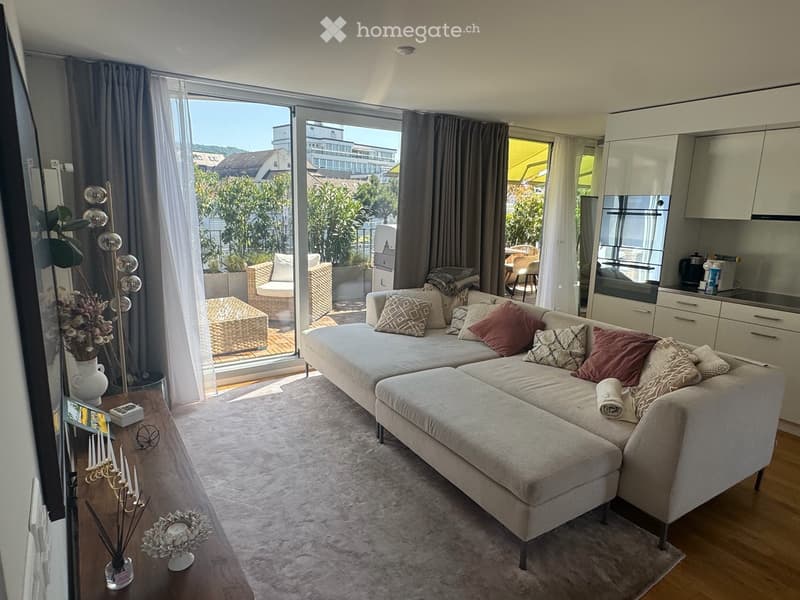 Bright 3.5-Room Apartment with Terrace in Prime Zürich 8008 Location (10)