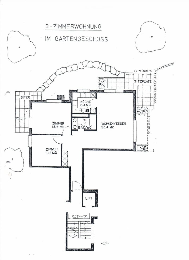 Living/dining room, kitchen, 2 bedrooms, bathroom, dressing room, lift