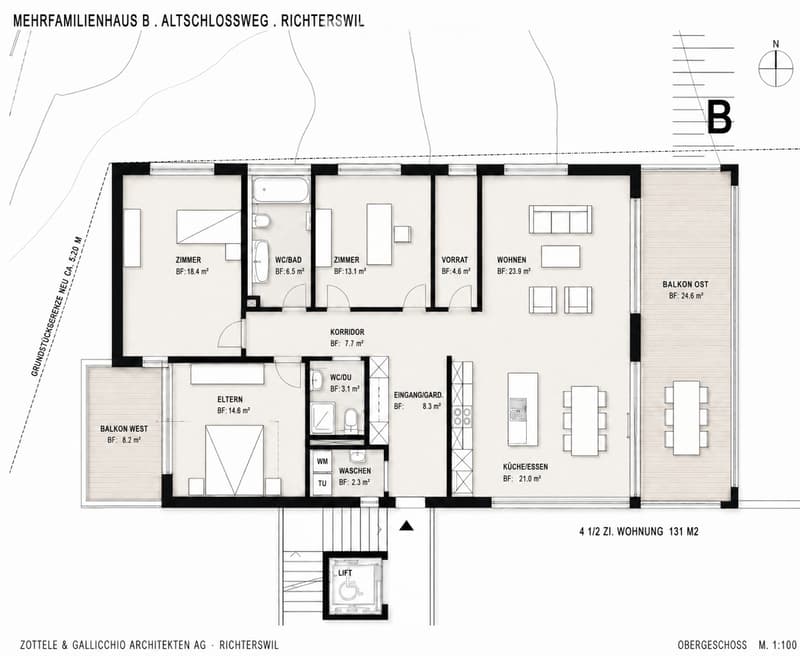 Floor plan of a 4.5-room apartment with131 m², featuring living room, kitchen/dining area, bedrooms, bathrooms, balconies, and a lift.