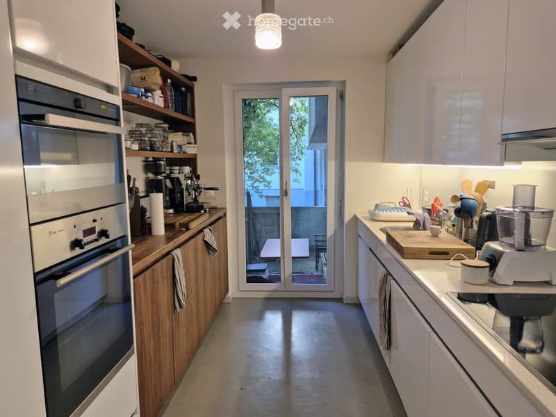 {"type": "Kitchen", "objects": ["oven", "coffee maker", "blender", "cutting board", "cup", "faucet", "sink", "oven", "cupboard", "bottle", "cup", "oven", "oven", "oven", "oven", "oven", "oven", "oven", "oven", "oven", "oven", "oven", "oven", "oven", "oven