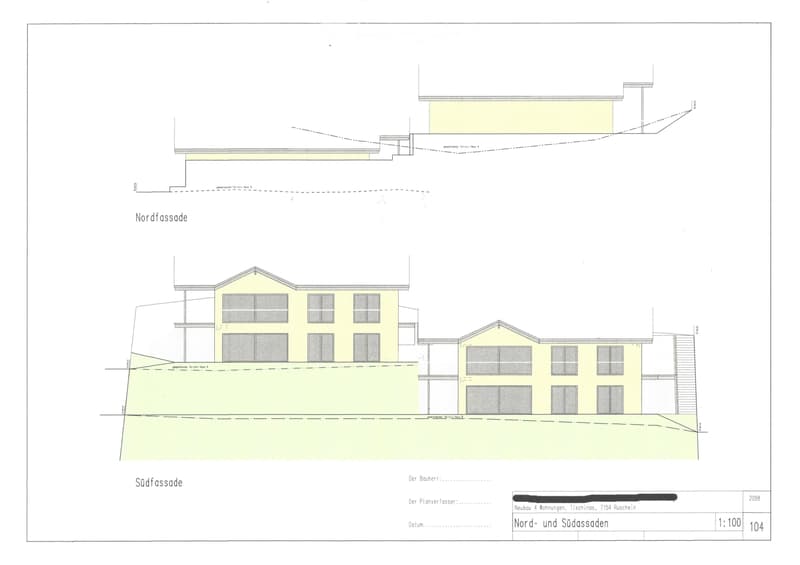 Floor plan of a building with multiple rooms and windows, including a staircase and entrance area.
