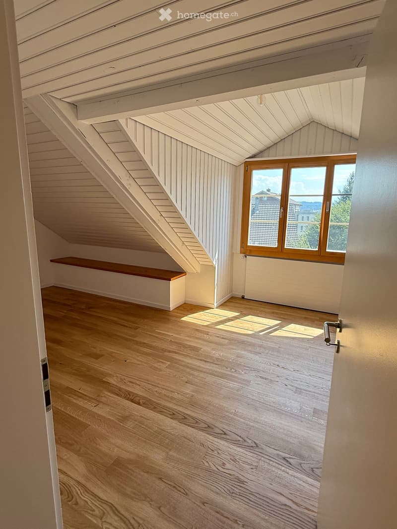 Grosszügiges Zimmer 3
