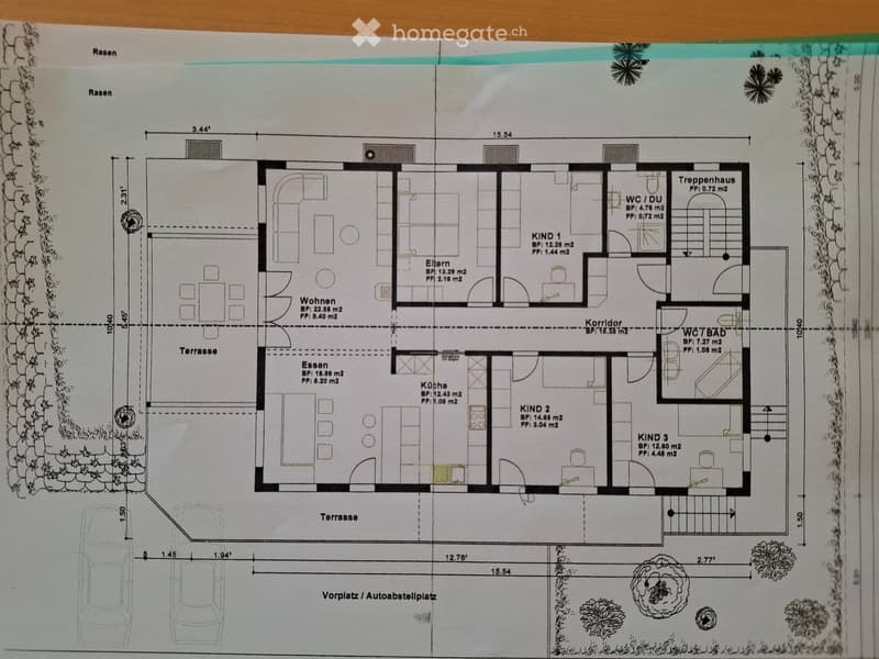 Floor plan of a house with labeled rooms including living room, dining room, kitchen, three bedrooms, bathrooms, and terraces.