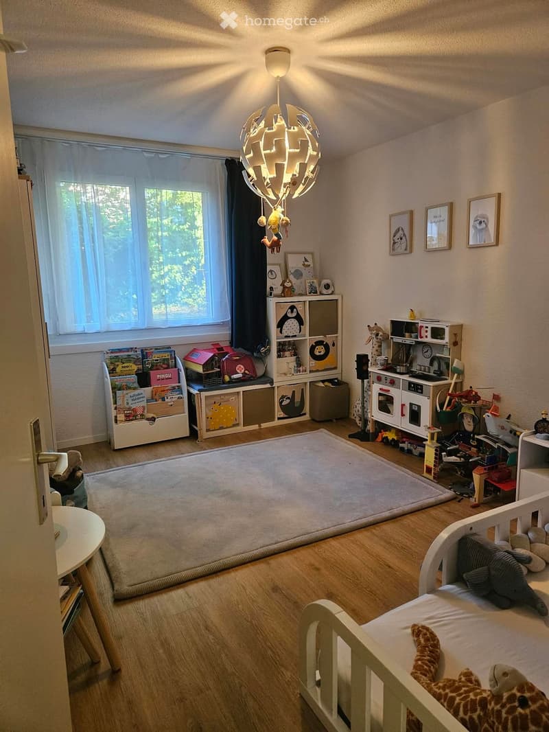 {"type": "Bedroom", "objects": ["bed", "toy kitchen", "bookshelf", "storage unit", "table", "chair", "toy car", "toy oven", "toy sink", "toy refrigerator", "toy stove", "toy microwave", "toy cabinet", "toy sink", "toy faucet", "toy oven", "toy refrigerato