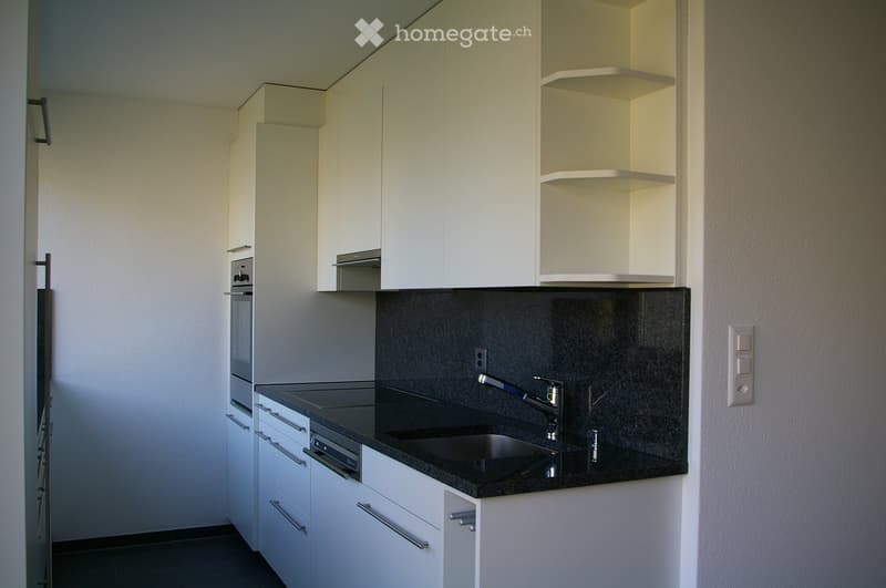 Charmante 3 1/2-Zimmerwohnung mit Balkon in naturnaher Umgebung (2)