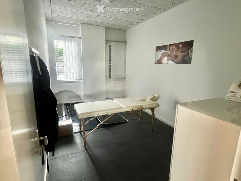 Attraktive Gewerbefläche für Coiffeur / Beauty in Dietlikon – sofort verfügbar (3)