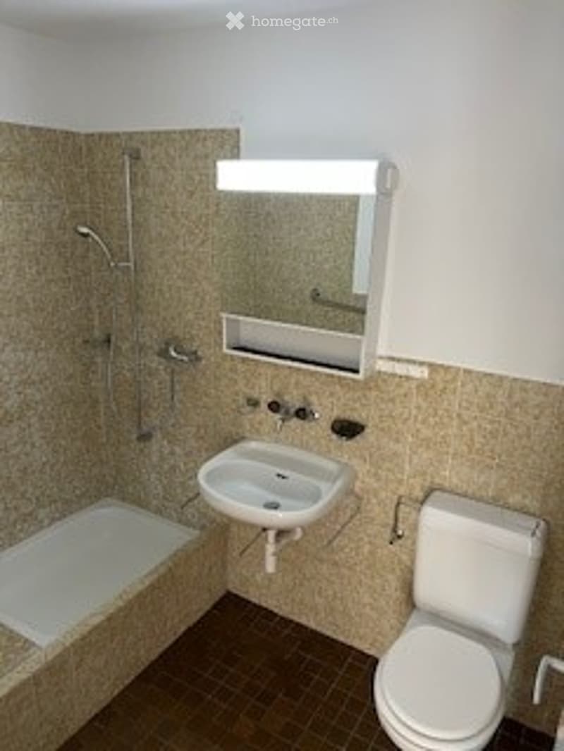 Herrliche 2-Zimmer-Wohnung an sehr ruhiger Lage (6)