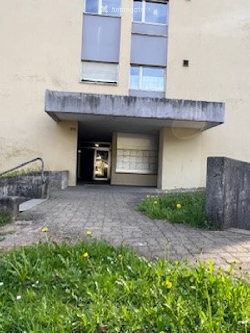 Herrliche 2-Zimmer-Wohnung an sehr ruhiger Lage (1)