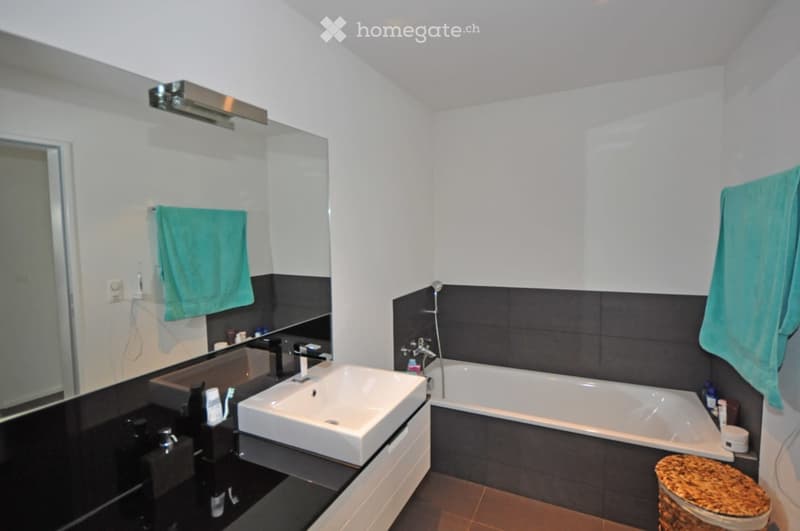 Exklusive moderne Wohnung mit Weitsicht und Terrasse mit 35 m2 (5)