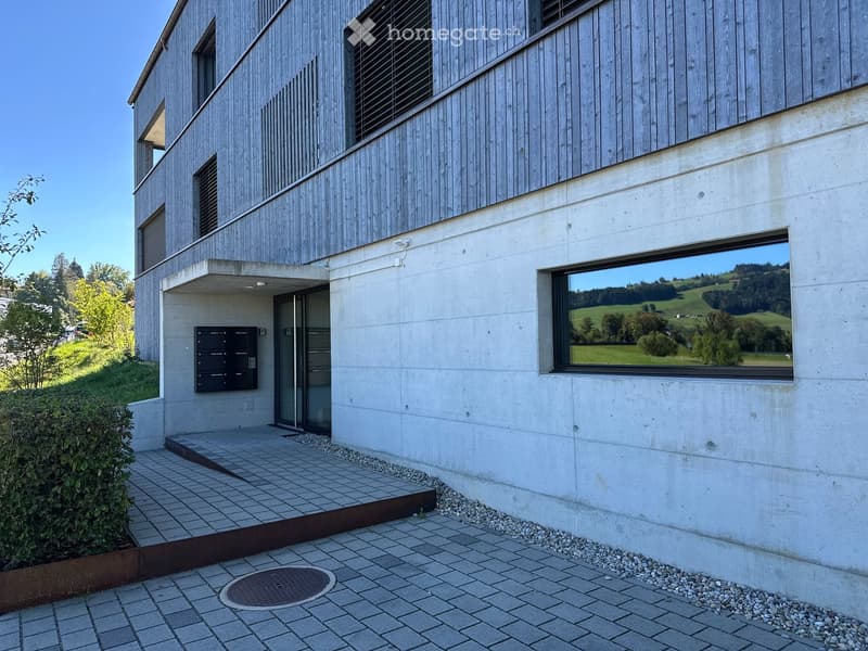 Neuwertige 4.5-Zimmer-Gartenwohnung mit viel Licht & Ruhe in Mörschwil (5)