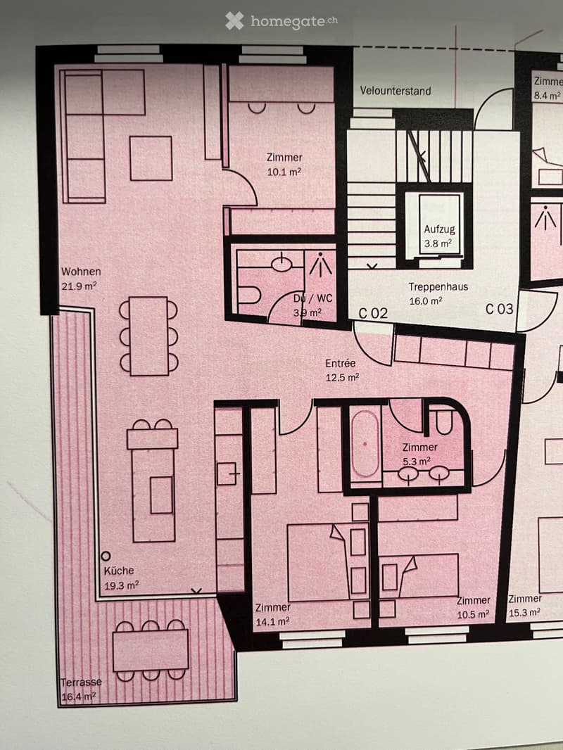 Floor plan showing a living area, kitchen, several bedrooms, a bathroom, entrance, staircase, elevator, and terrace.