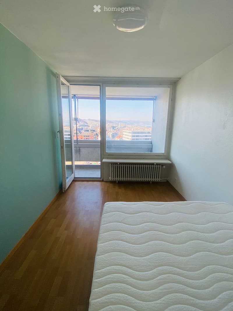 Möblierte 5-Zimmer-Wohnung mit Panoramablick im 8. Stock – Pfäffikon SZ (12)