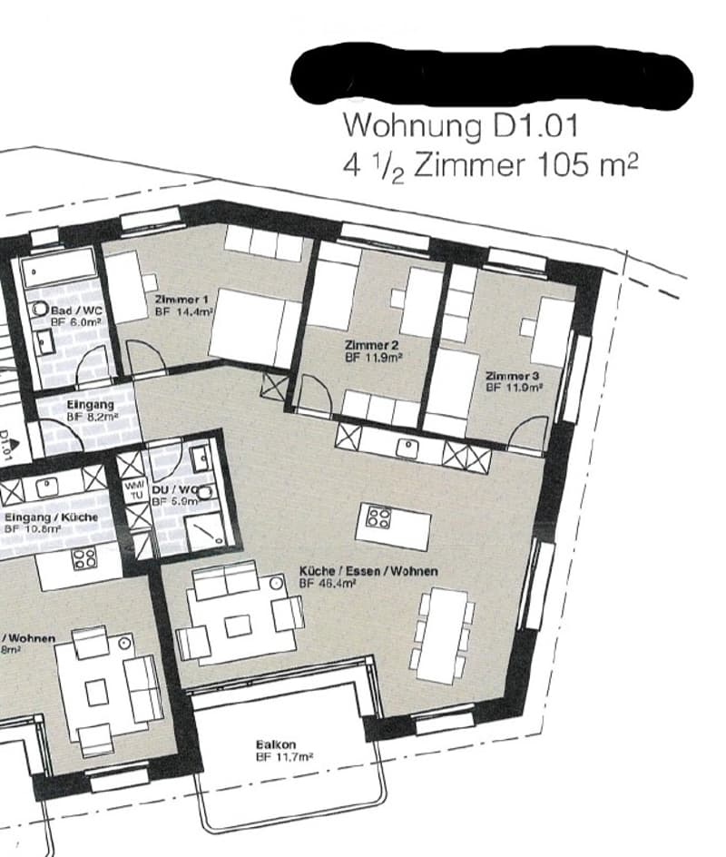 Floor plan of a 4.5-room apartment with 105 m², including living/dining area, kitchen, three bedrooms, two bathrooms, and a balcony.