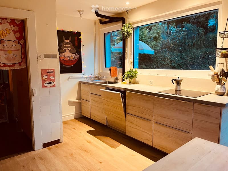 {"type": "Kitchen", "objects": ["sink", "faucet", "stove", "cabinets", "countertop", "faucet", "faucet", "faucet", "faucet", "faucet", "faucet", "faucet", "faucet", "faucet", "faucet", "faucet", "faucet", "faucet", "faucet", "faucet", "faucet", "faucet",