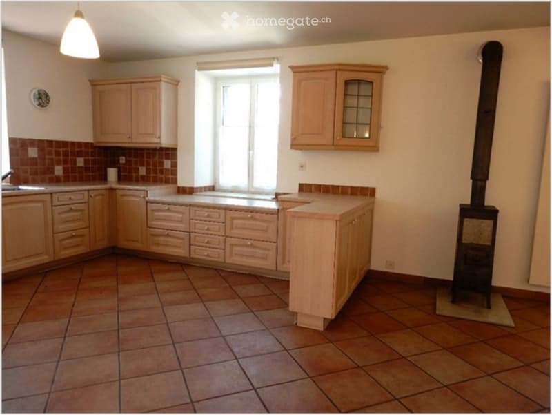 Appart. 8 Pces + Ateliers + Commerce … – Transformable en 8 logements – 1'200'000.- - Riddes (3)