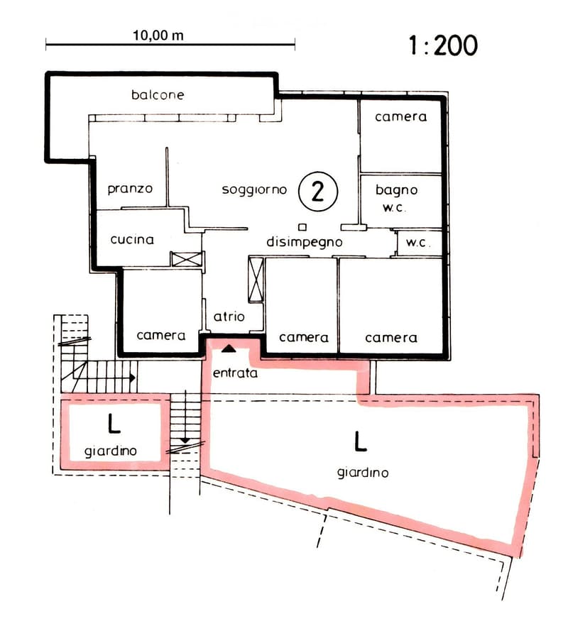 Floor Plan. Floor plan of a two-story house with living room, kitchen, dining room, three bedrooms, two bathrooms, entrance, and two gardens.