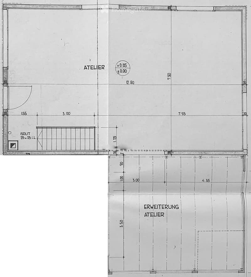 Floor plan showing an atelier space and an extension area with labeled dimensions and measurements.
