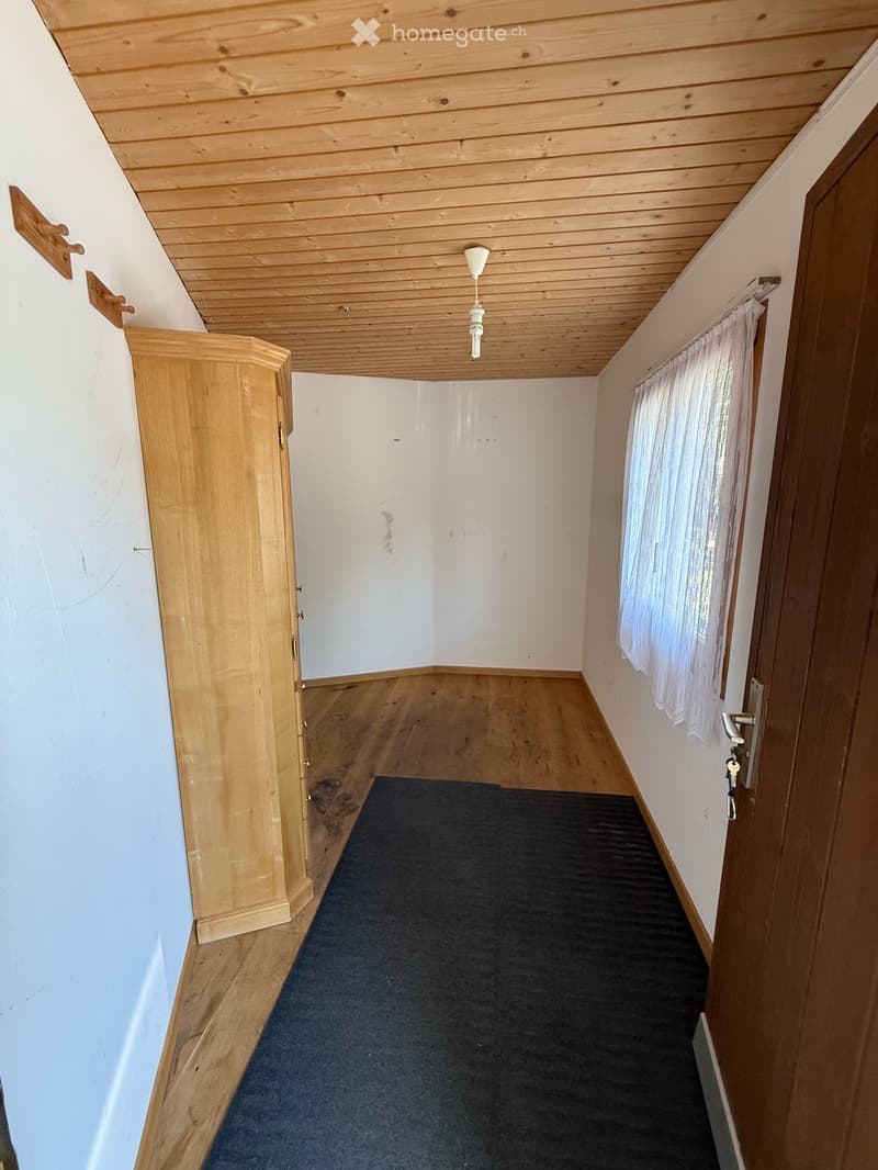 Helle 4.5-Zimmer-Wohnung mit Gartensitzplatz in Laax – sofort verfügbar (9)