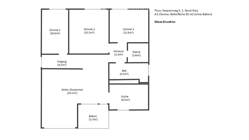 Floor plan of a 4.5-room apartment with a living/dining room, three bedrooms, a bathroom, a kitchen, a hallway, a study, and a balcony.