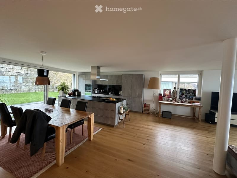 Exklusive 5.5-Zimmer Maisonette-Wohnung mit atemberaubendem Zürichsee- und Bergblick (7)