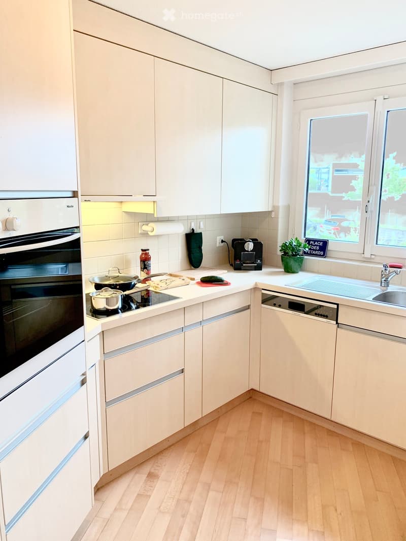 {"type": "Kitchen", "objects": ["oven", "stove", "sink", "dishwasher", "coffee maker", "faucet", "oven mitt", "cutting board", "pot", "fridge", "oven", "oven", "oven", "oven", "oven", "oven", "oven", "oven", "oven", "oven", "oven", "oven", "oven", "oven",